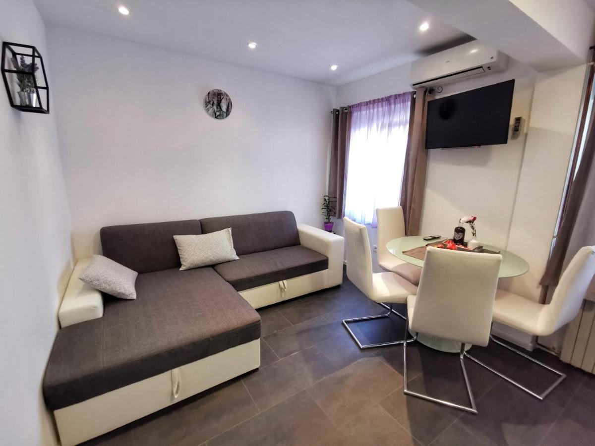 Apartments Plejic Seget Vranjica Exterior photo