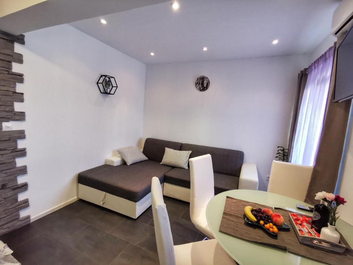 Apartments Plejic Seget Vranjica Exterior photo